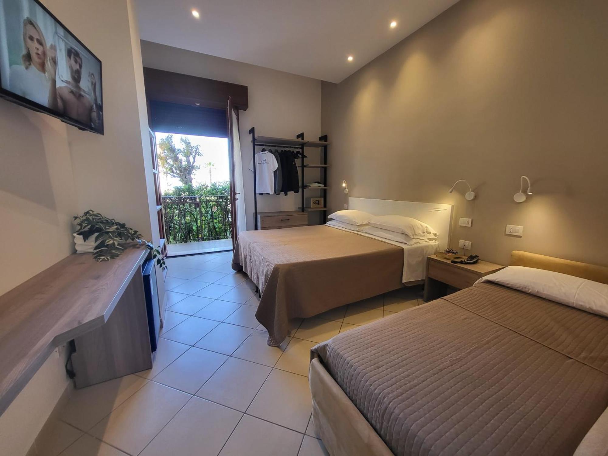 Hotel Villa Fulgida Cattolica Esterno foto