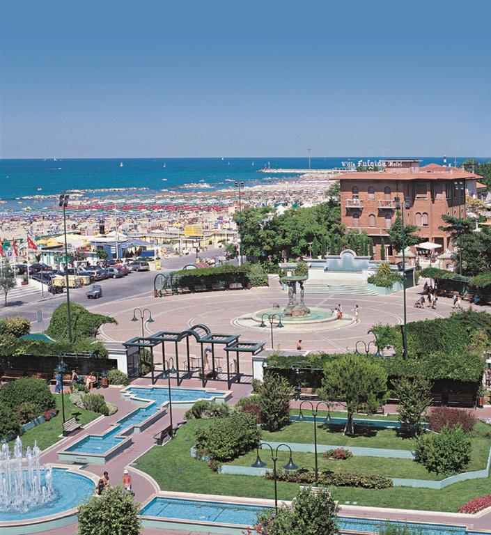 Hotel Villa Fulgida Cattolica Esterno foto