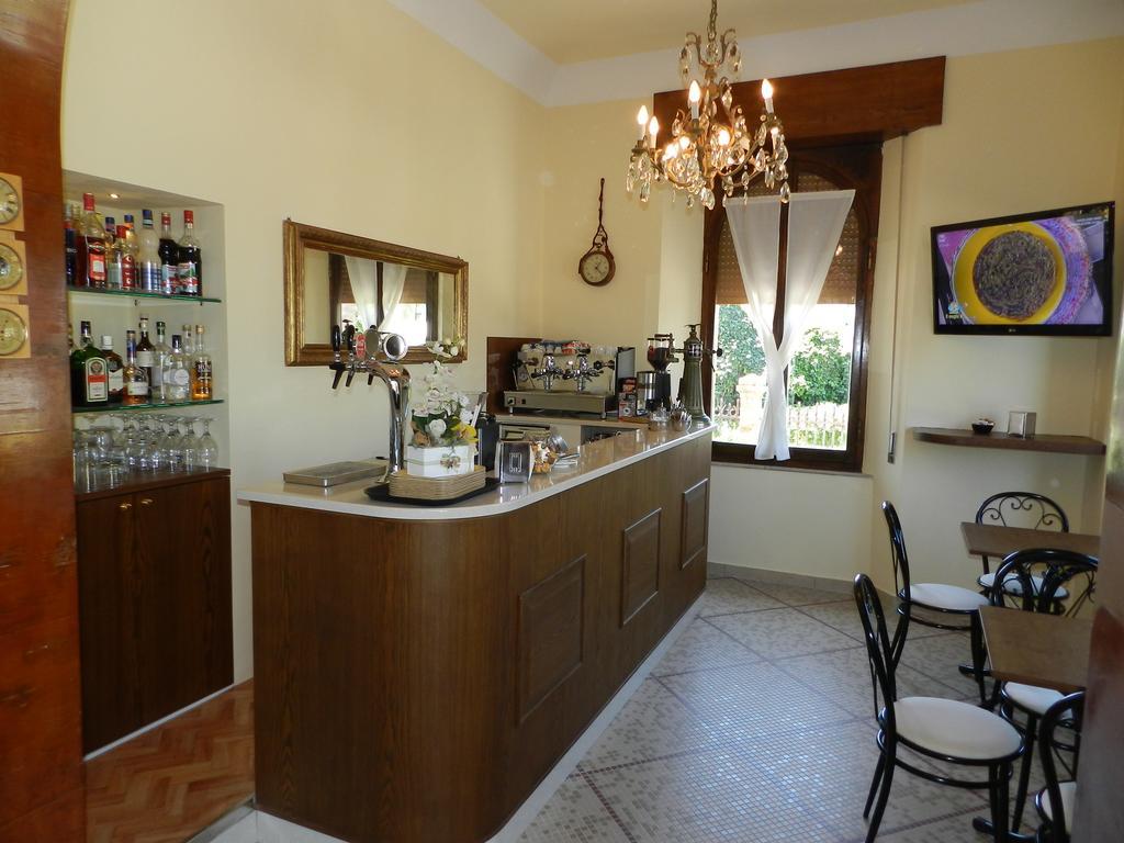 Hotel Villa Fulgida Cattolica Esterno foto